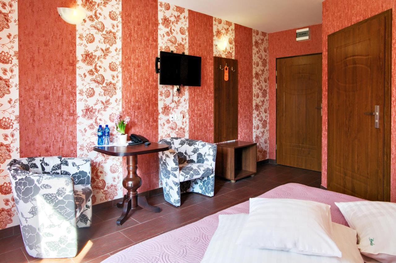 סלוביצה Hotel Horda מראה חיצוני תמונה